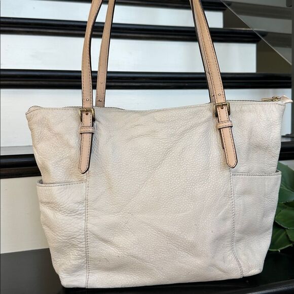 Michael Kors genuine leather pebble tote shoulder handbag, soft neutral, roomy - Picture 3 of 13